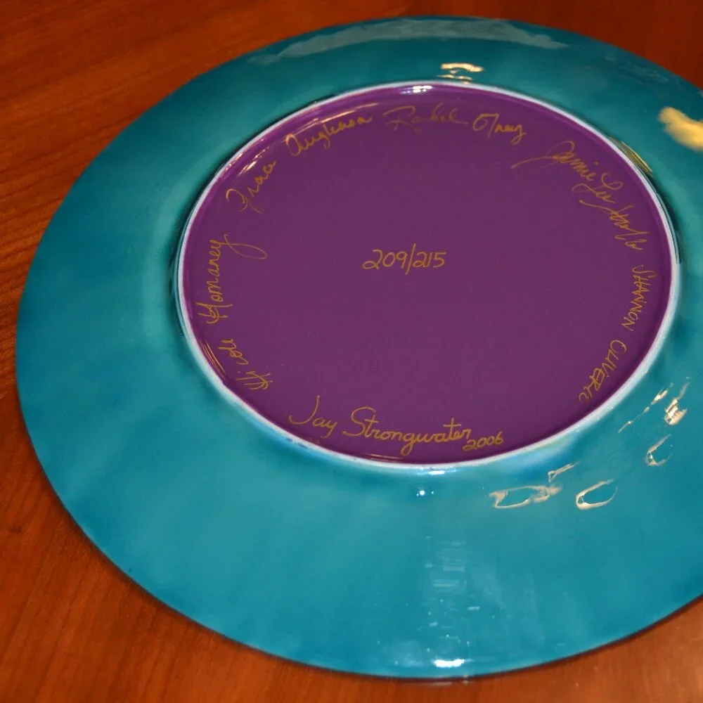 RARE LIMITED EDITION SIGNED JAY STRONGWATER MAGNOLIA FLOWER BUTTERFLY FROG PLATE